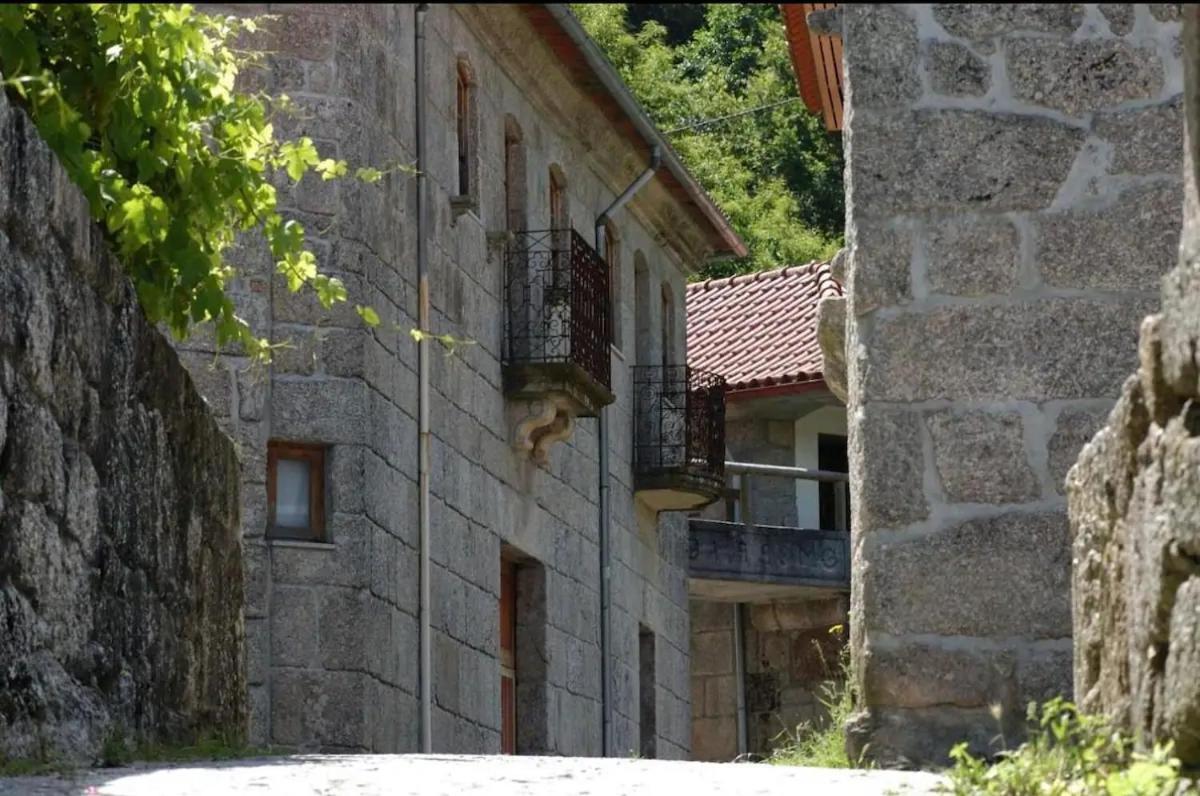 Geres - Aldeia Turistica De Louredo Villa Виейра до Миньо Екстериор снимка