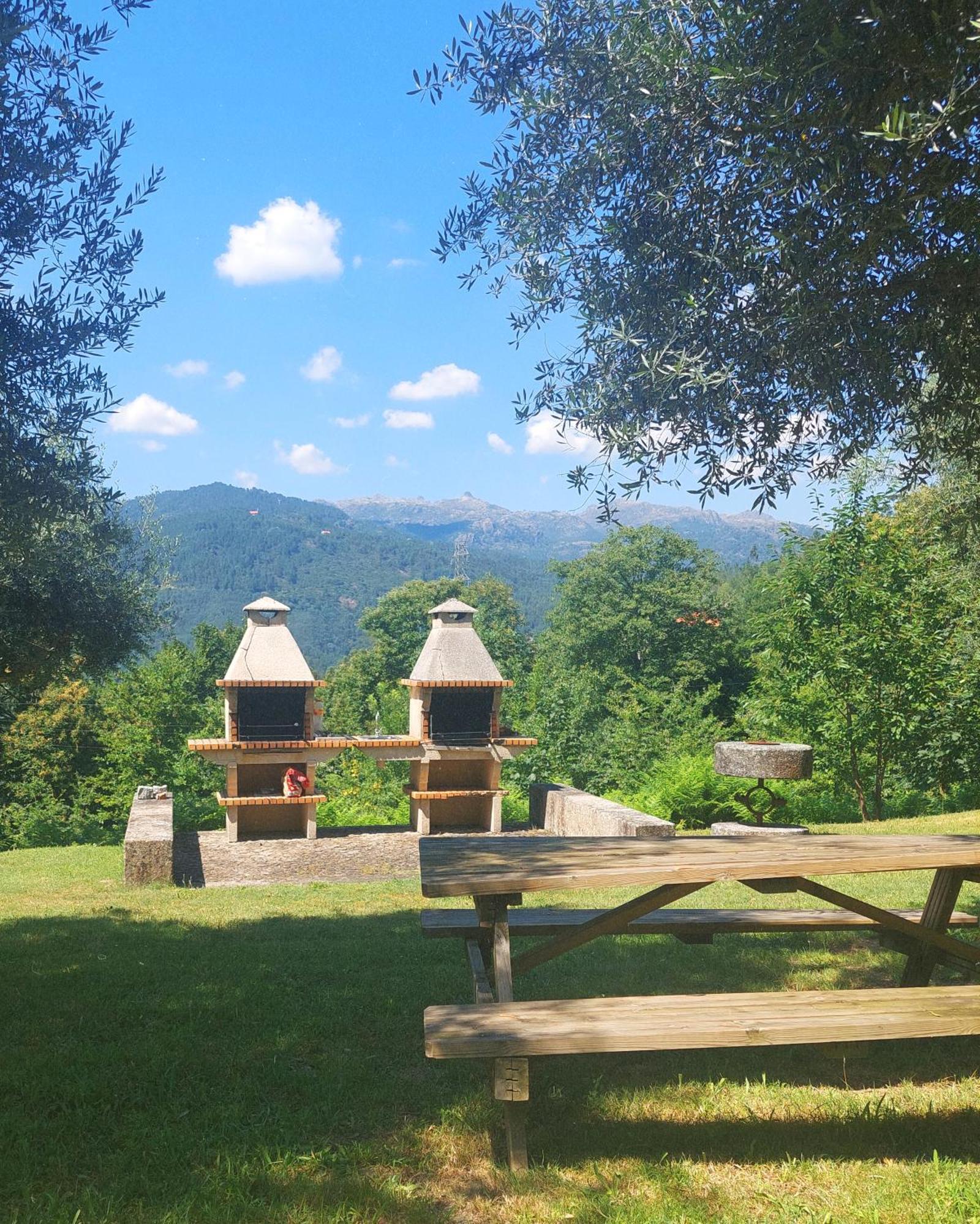 Geres - Aldeia Turistica De Louredo Villa Виейра до Миньо Екстериор снимка